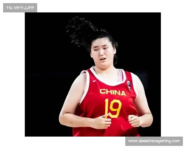 WCBA历史性时刻:张子宇完成扣篮,身高优势显著 WCBA历史性时刻:张子宇完成扣篮,身高优势显著